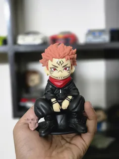 Jujutsu Kaisen Ryomen Sukuna Sitting Figure – King of Curses Chibi Statue with Skull Base