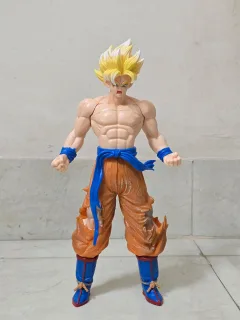 Dragon Ball Z Super Saiyan Goku Battle-Damaged Action Figure – Shirtless Powered-Up Anime Statue